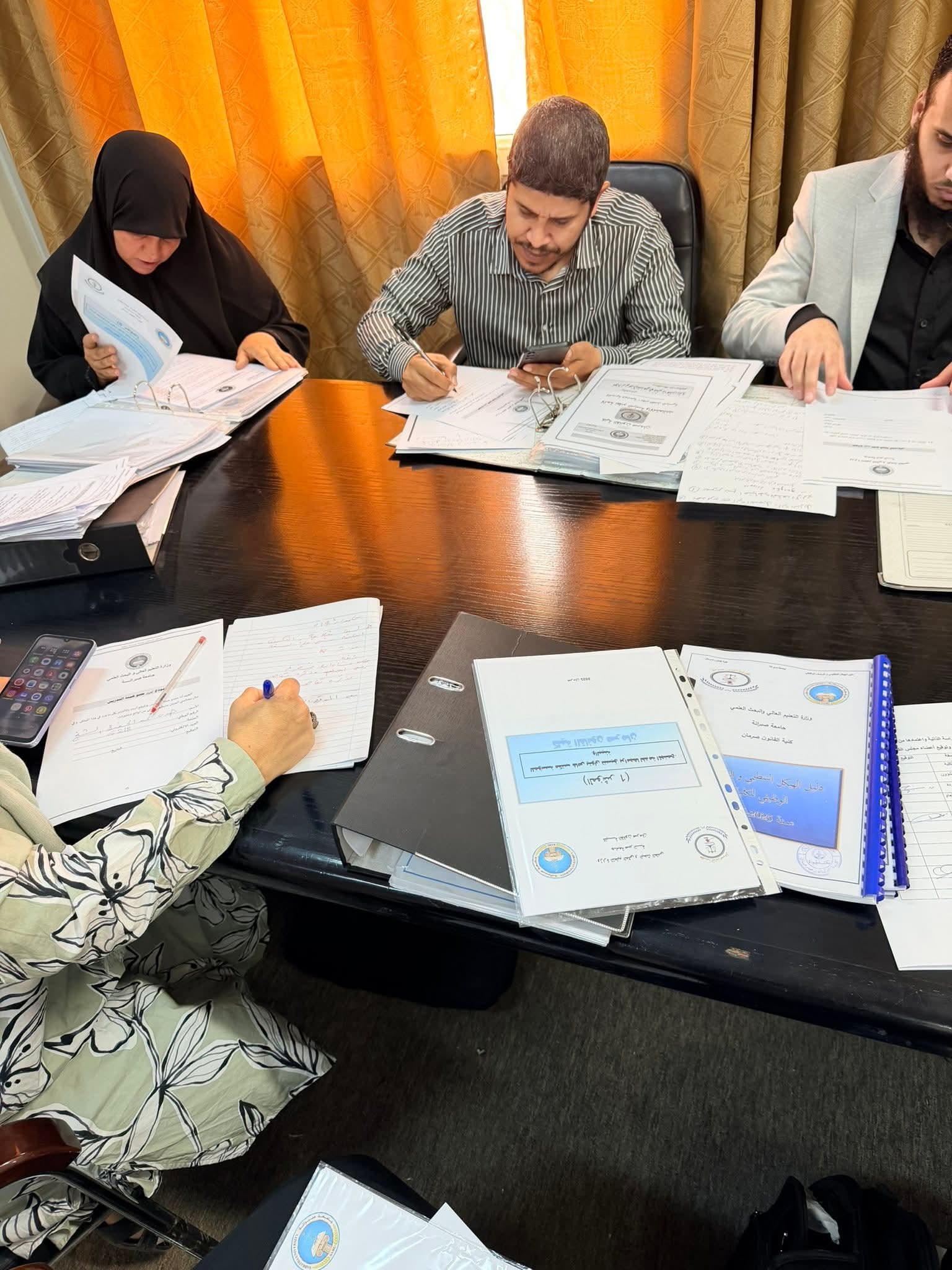 اجتماع فريق الاعتماد المؤسسي