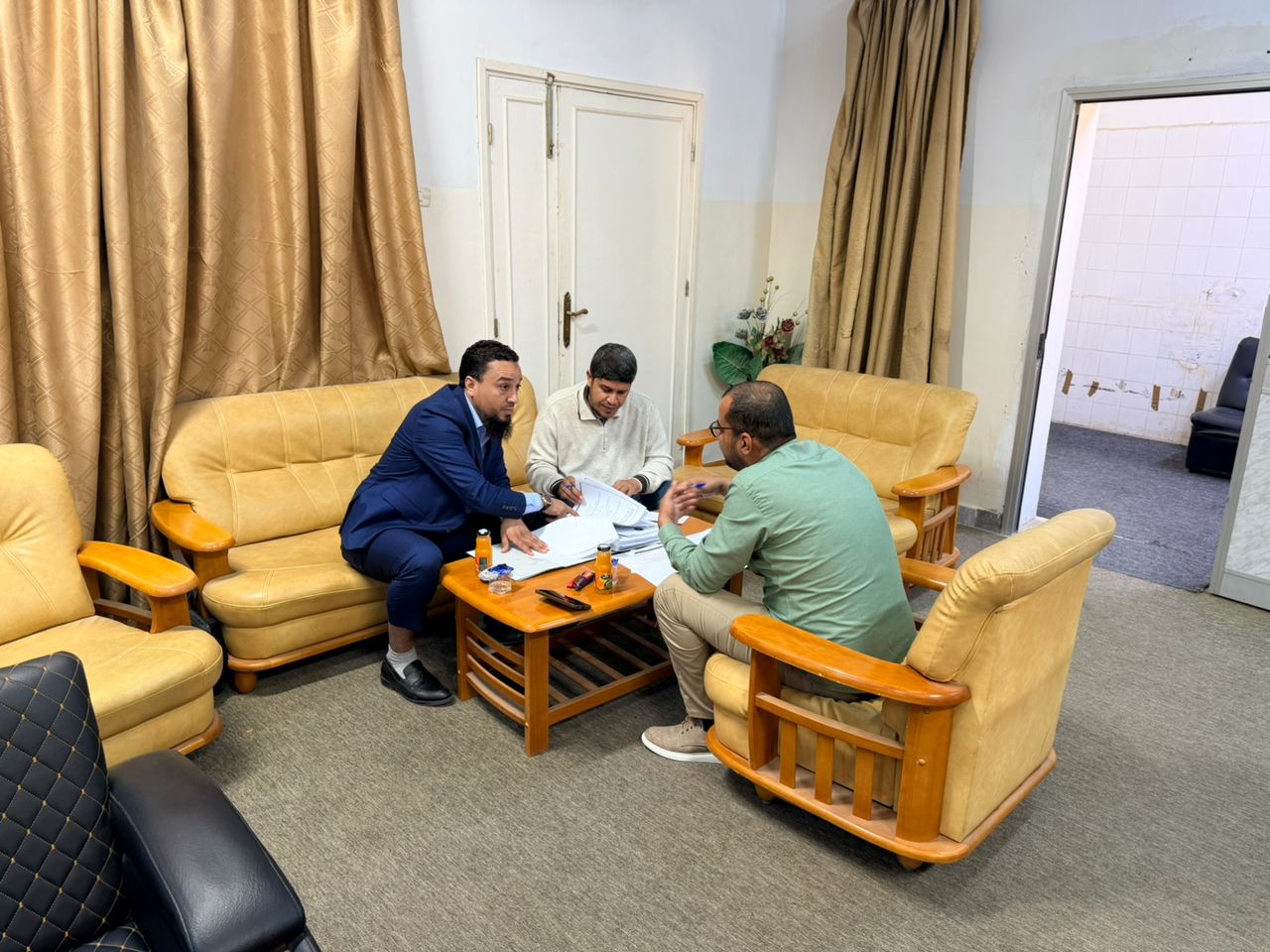 زيارة لجنة التدقيق الداخلي على الاعتماد المؤسسي بجامعة صبراتة،لكلية القانون صرمان